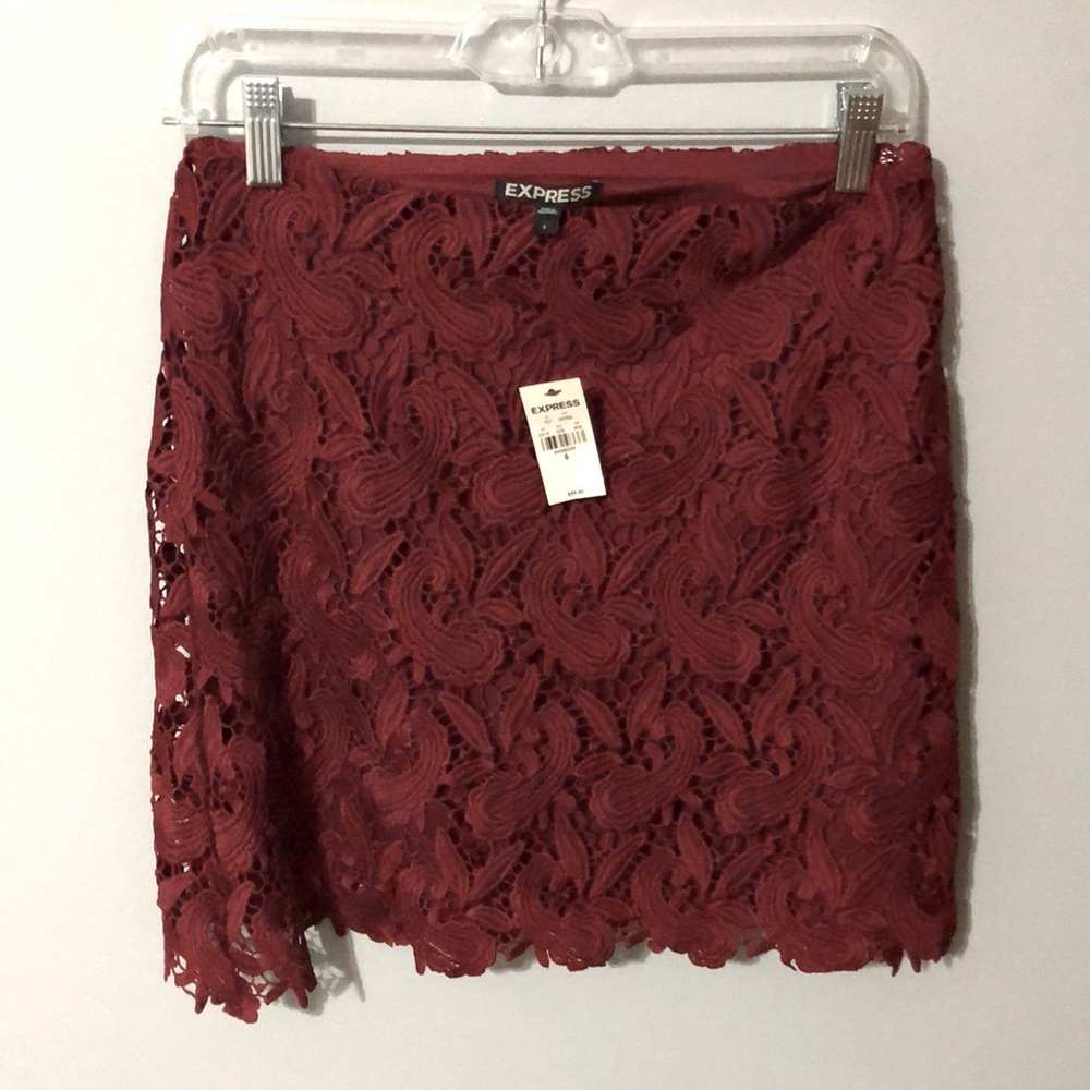 NWT express lace skirt